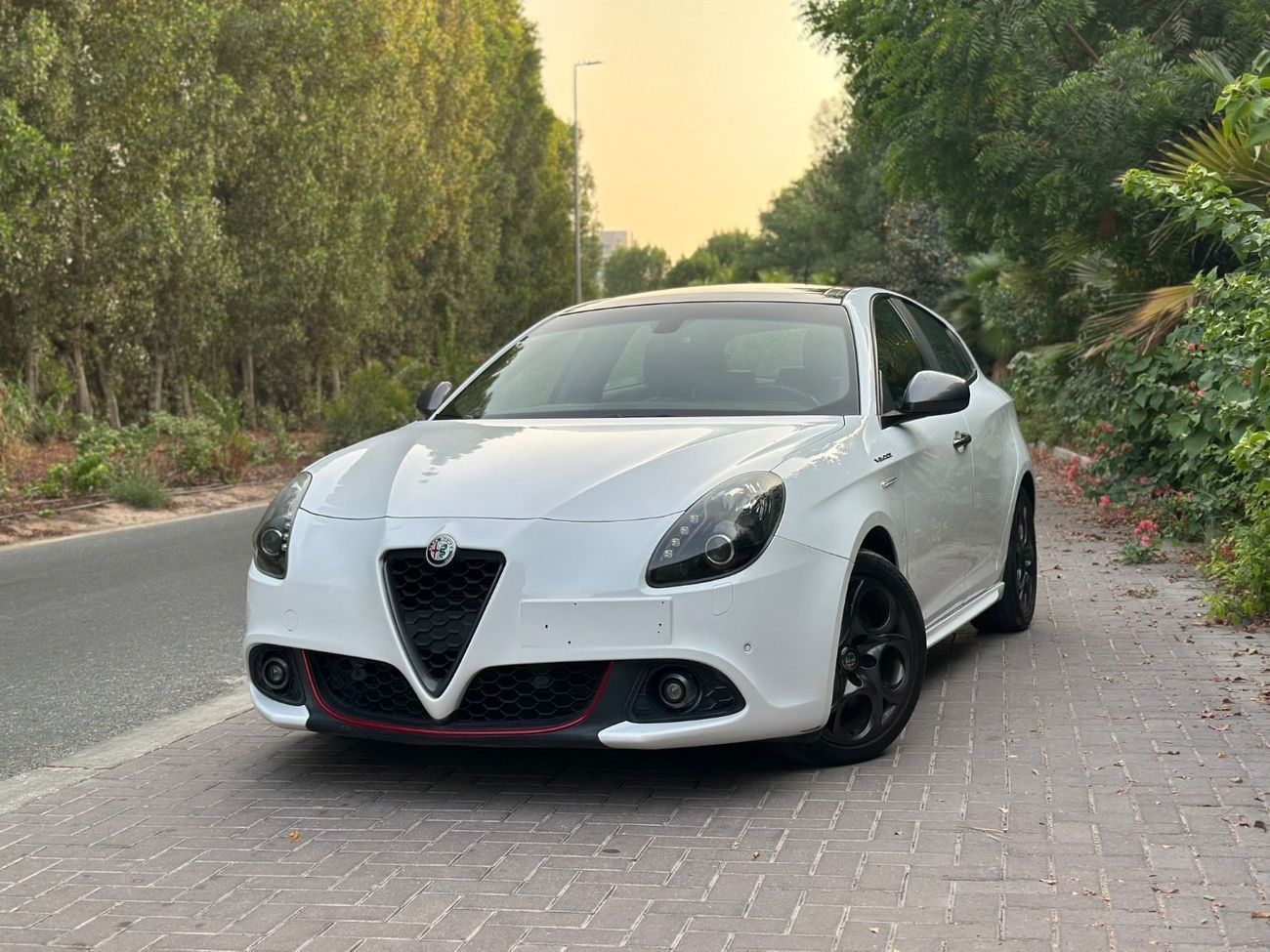 Alfa Romeo Giulietta Veloce 1.8L | 2019 – GCC Specs | Gargash | Turbocharged Italian | Perfect Condition