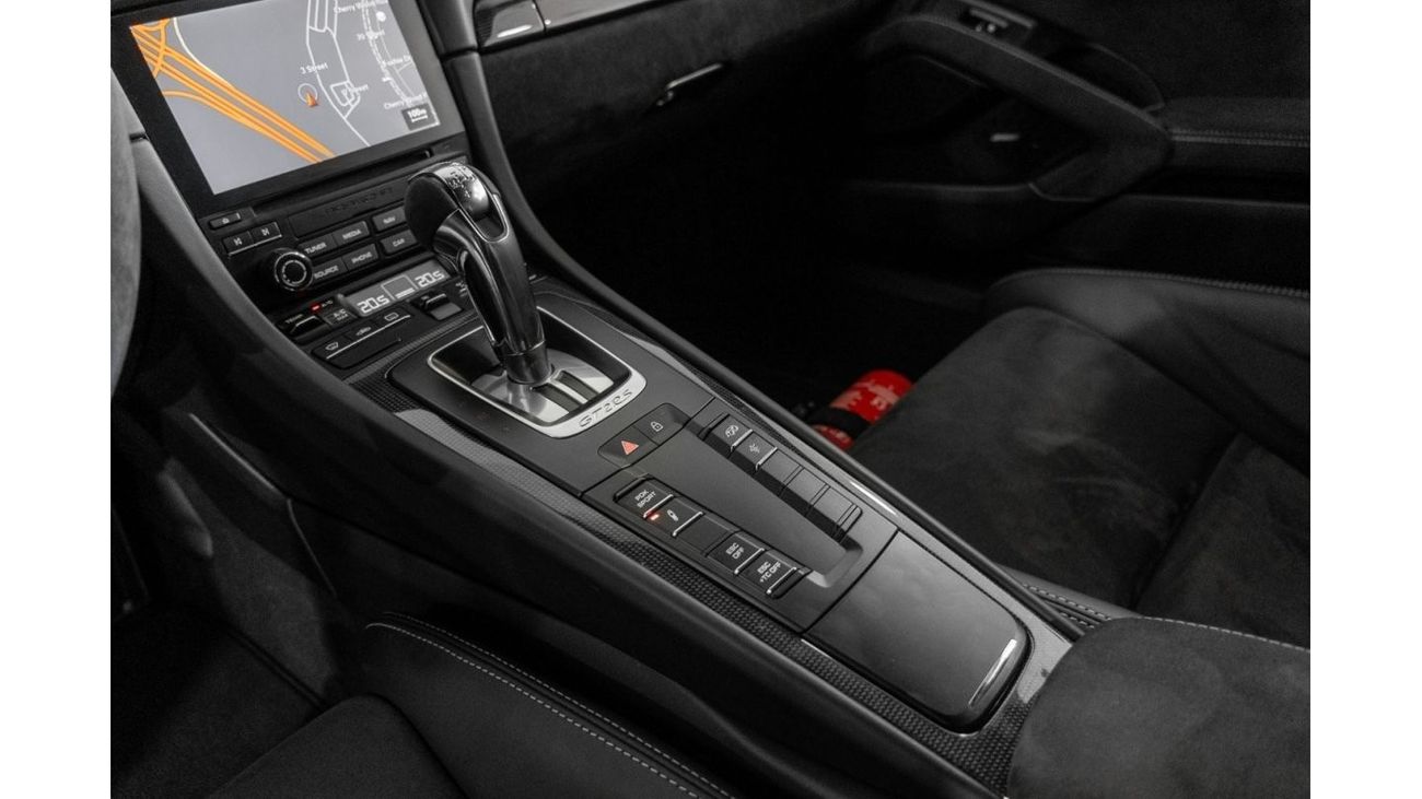 Porsche 911 GT2RS 2019 Porsche GT2 RS Weissach / Full Porsche Service History