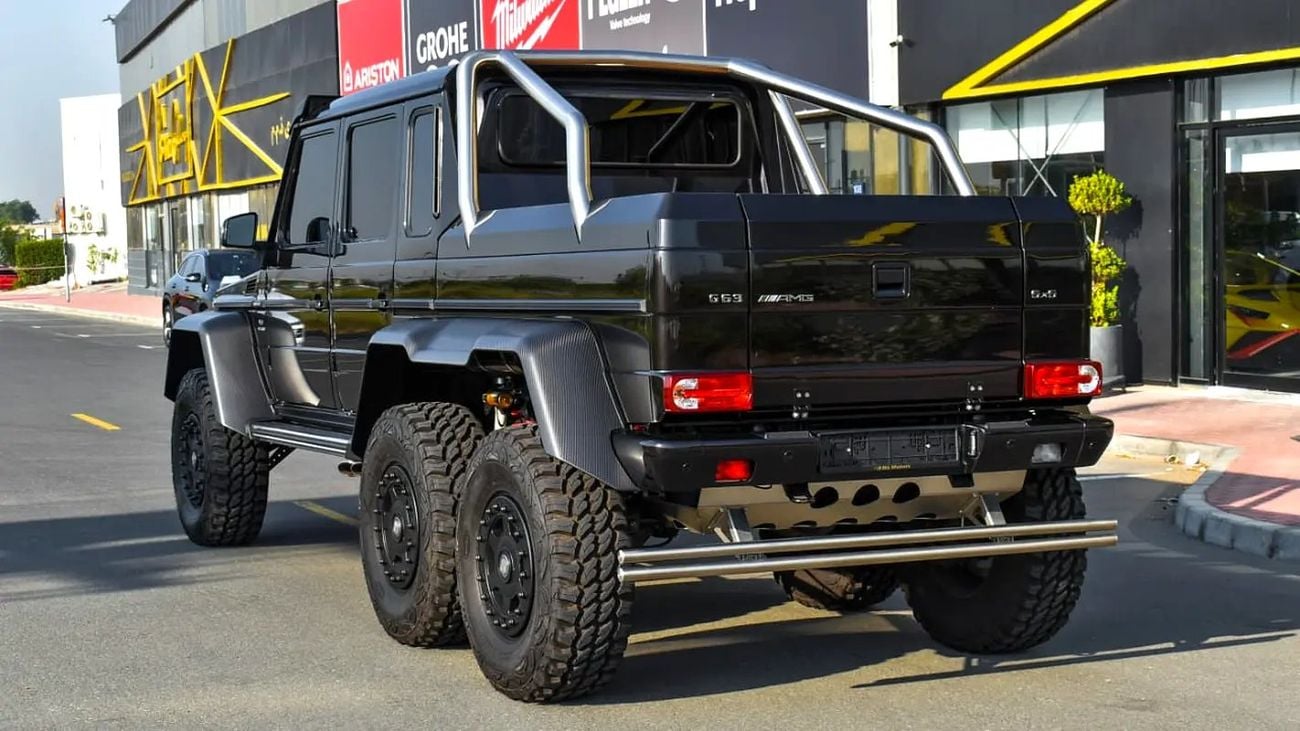 مرسيدس بنز G 63 AMG G63 6X6 GCC Spec - One of two certificated .
