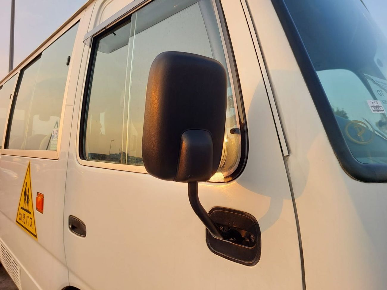 تويوتا كوستر TOYOTA COASTER BUS RHD 2011 MODEL 4.0 L DIESEL AUTOMATIC(PM53468)