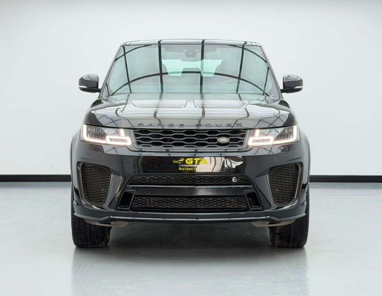 Land Rover Range Rover Sport SVR