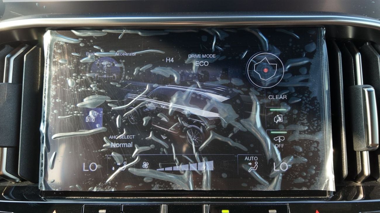 لكزس LX 600 SIGNATURE