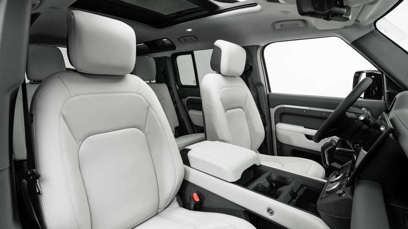 لاند روفر ديفندر X-Dynamic HSE P400e - 2026 - Euro Specs