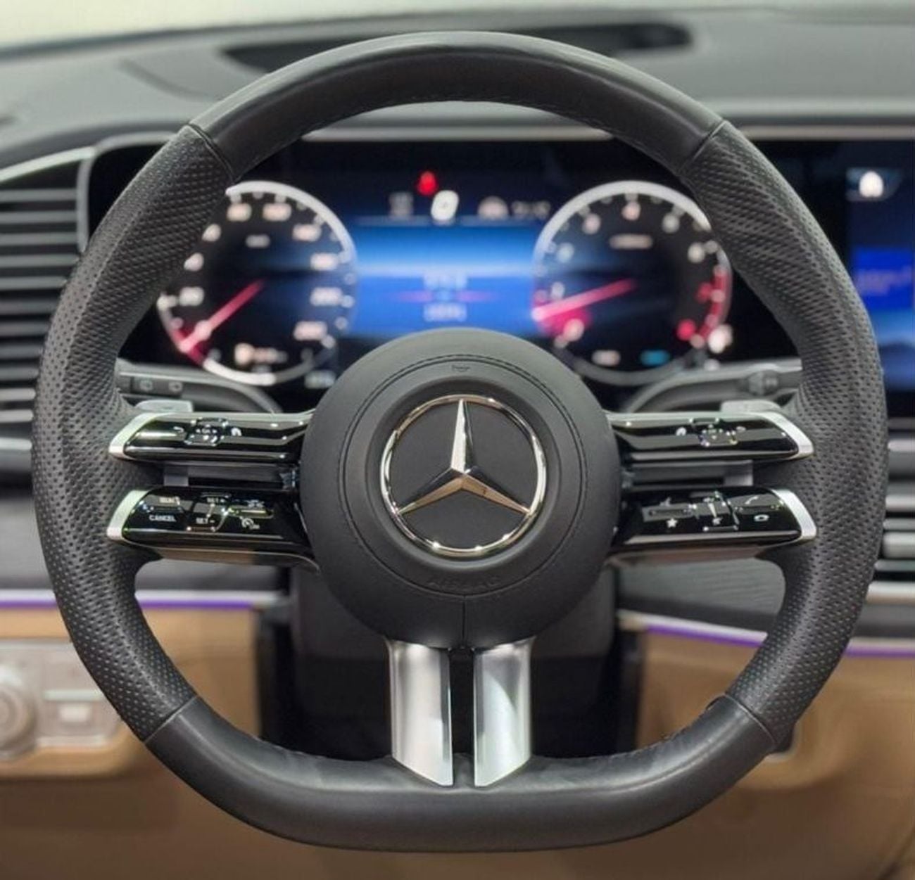 مرسيدس بنز GLS 580 2024 Mercedes Benz GLS580 AMG 4Matic, Jan 2029 Mercedes Warranty, Full Mercedes Service History, GCC