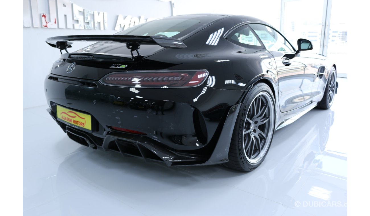 مرسيدس بنز AMG GT-R PRO AMG