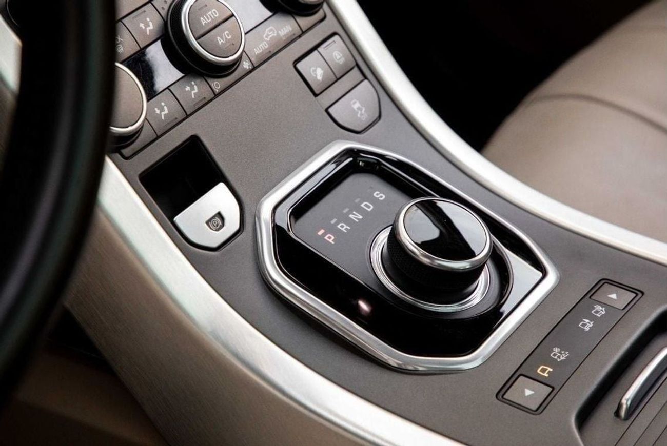 Land Rover Range Rover Evoque | 2,105 P.M  | 0% Downpayment | Full Al Tayer History | Ultra Low KM