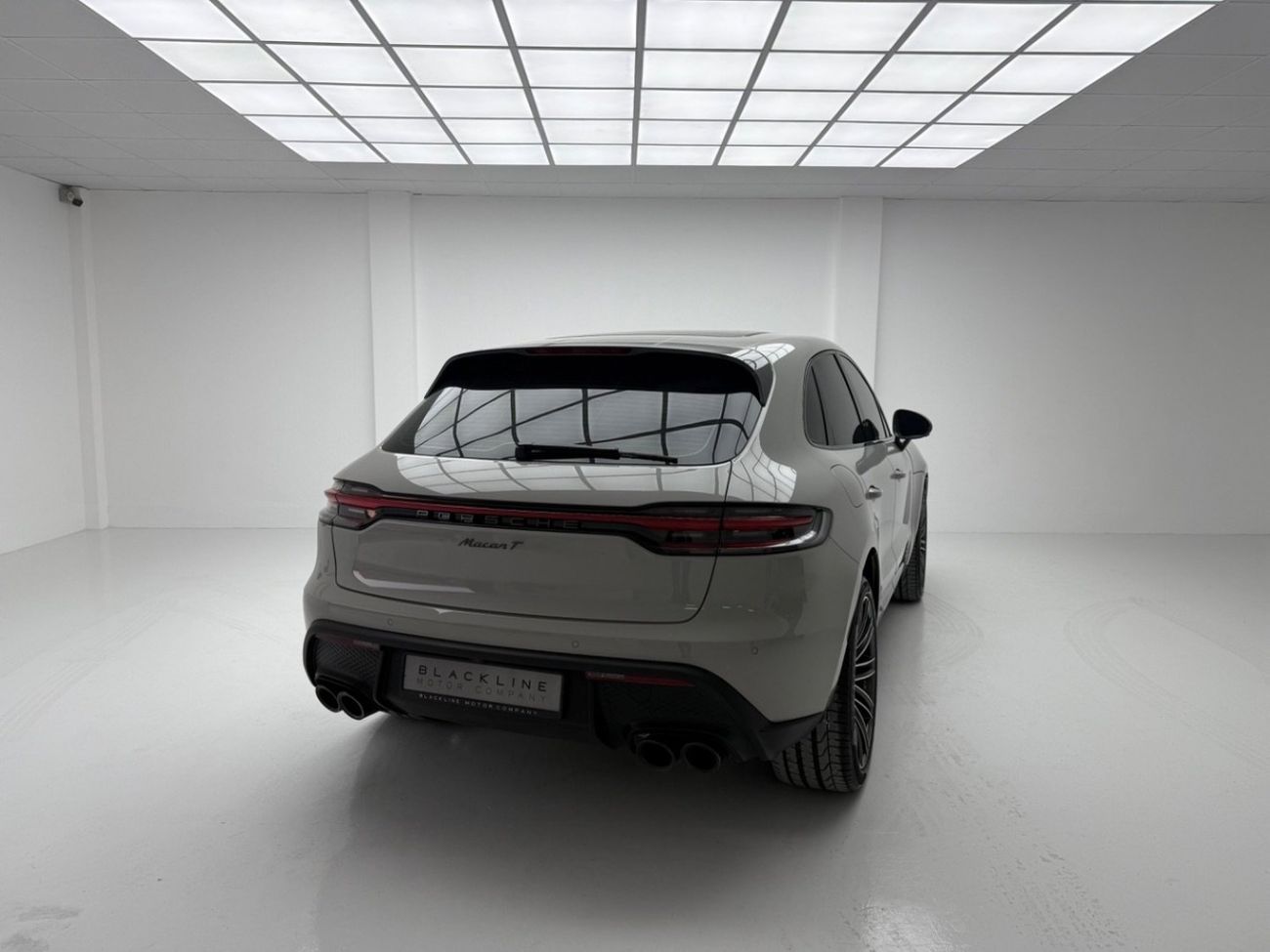 Porsche Macan 2024 Porsche Macan T, 2026 Porsche Warranty, Full Service History, Low KMs, GCC