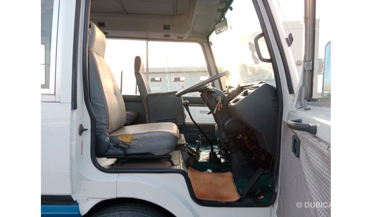 Mitsubishi Rosa MITSUBISHI ROSA BUS RIGHT HAND DRIVE(PM05903)