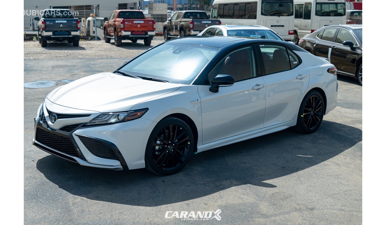 Toyota Camry XSE Hybrid Black Roof / Red Interior