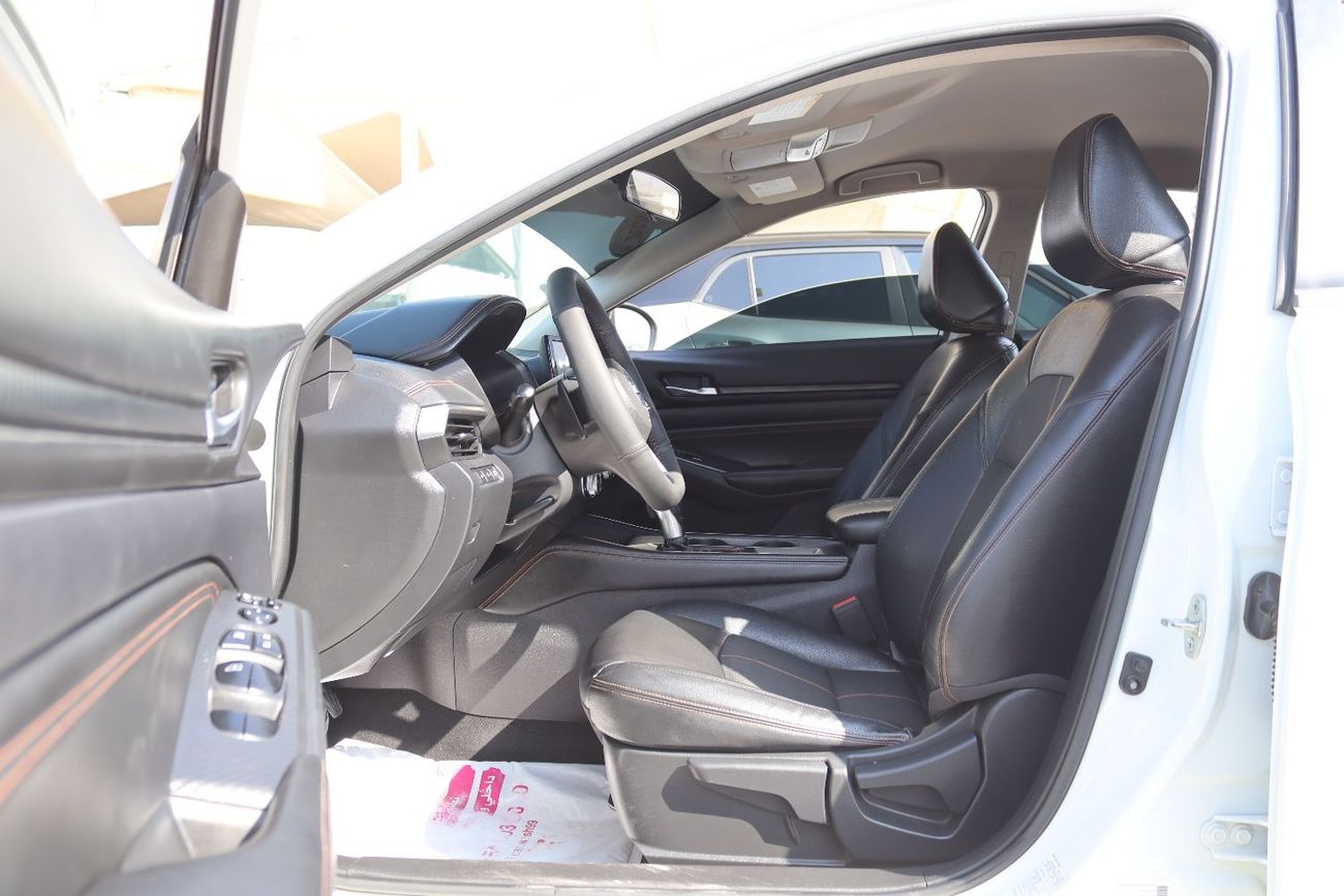 نيسان ألتيما نيسان ألتيما موديل  2020 - خليجى - بدون حوادث - محرك 2.5L - بحاله ممتازه