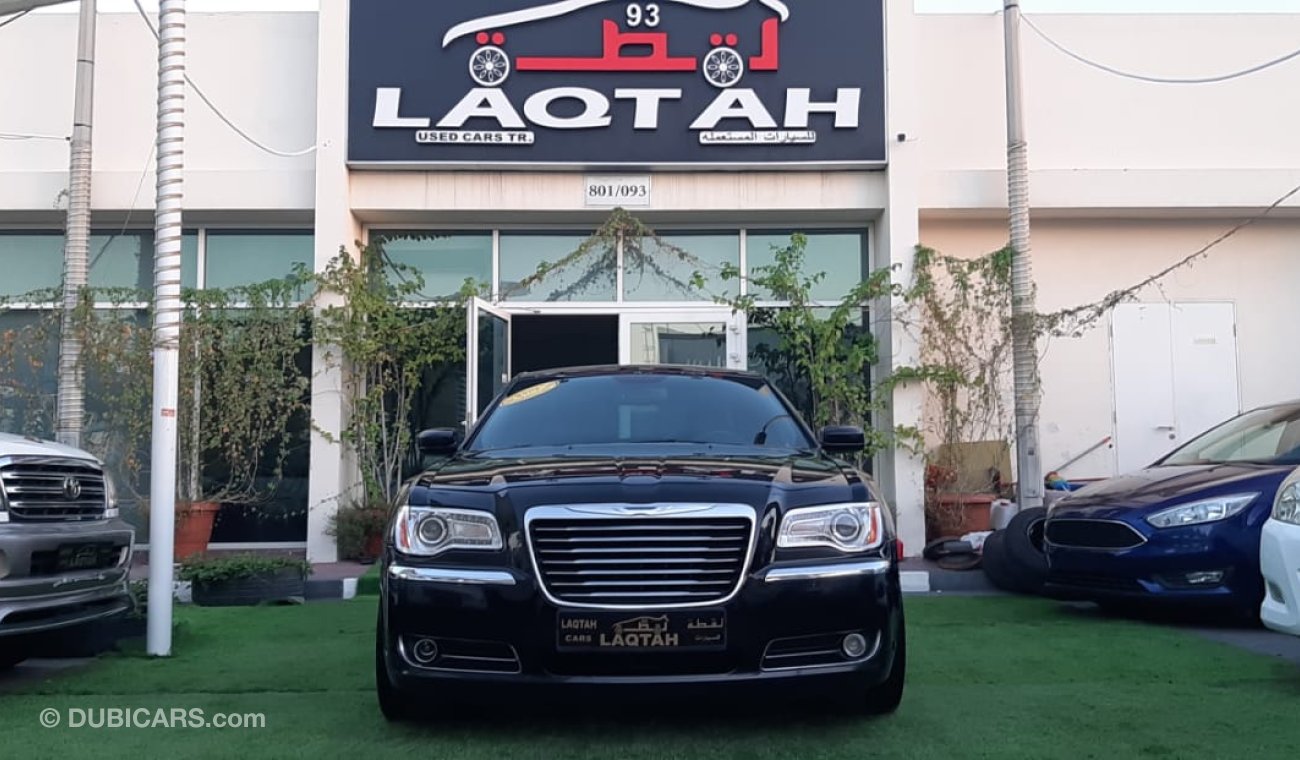 Chrysler 300 Import - No. 2 - Cruise Control - Alloy Wheels - Leather, in excellent condition, without any costs