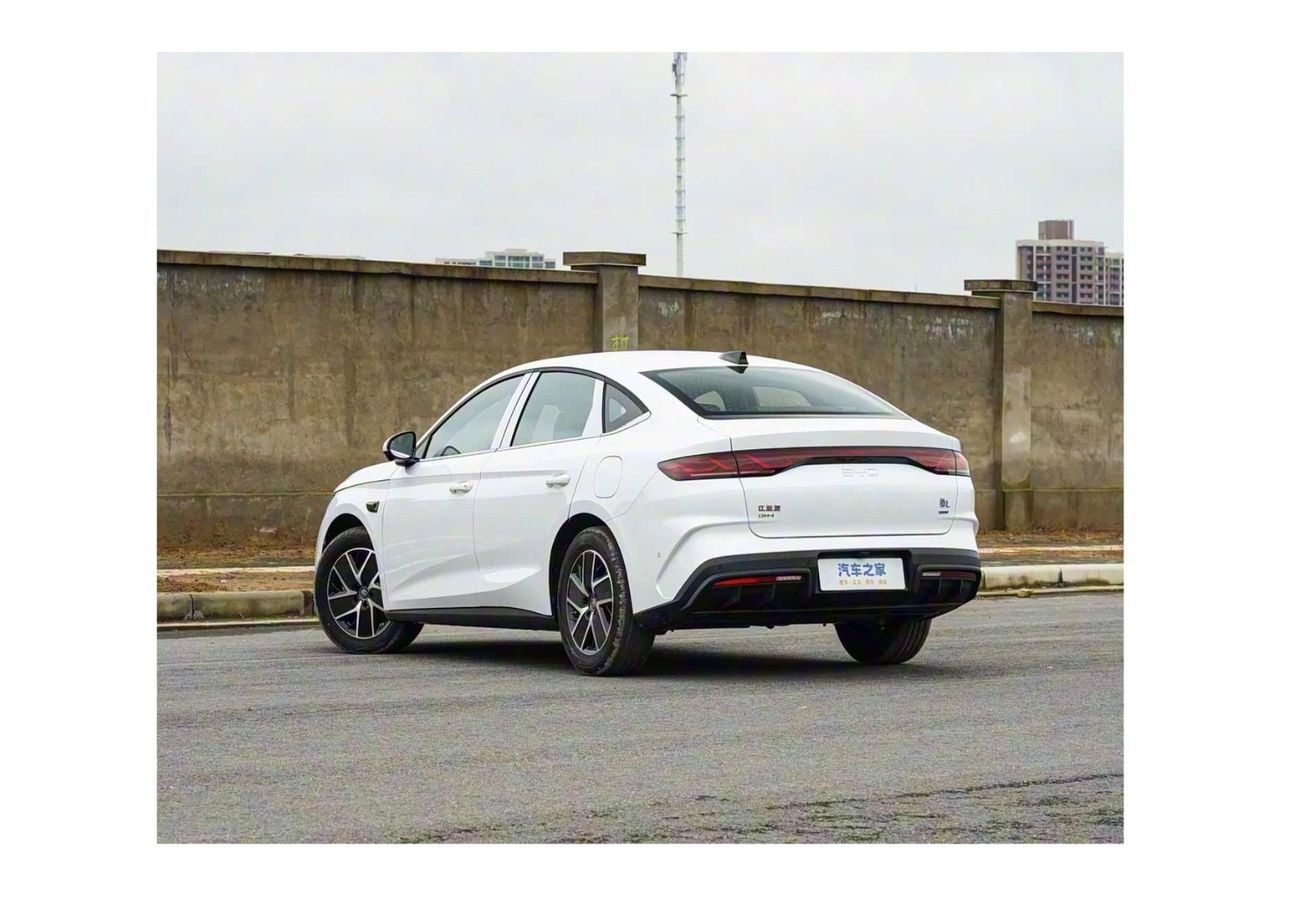 بي واي دي كين ال دي ام-اي BYD Qin L 2026 DM-i 128KM Leading Edition