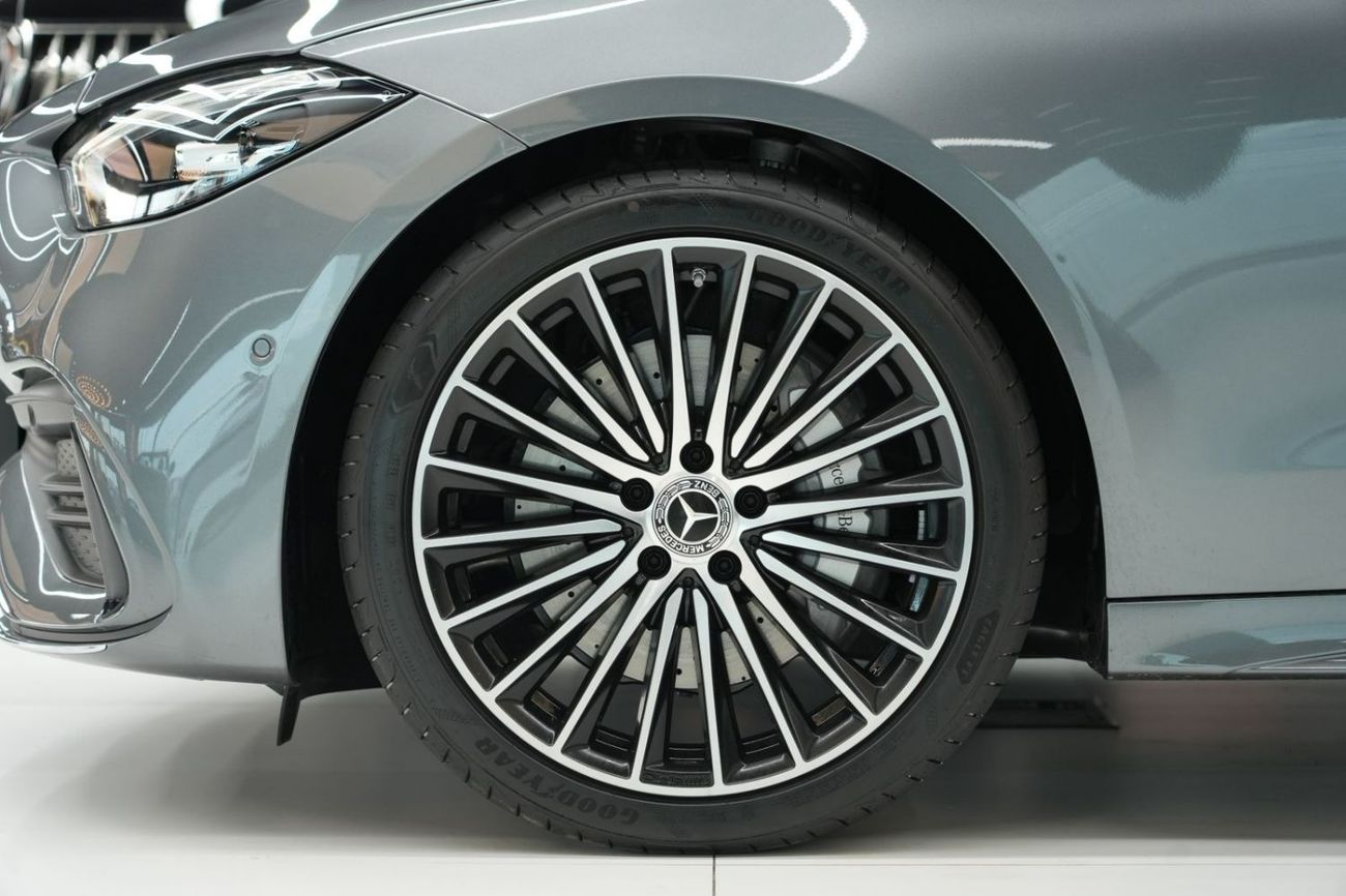 مرسيدس بنز C 200 Mercedes-Benz C 200 | 2026 GCC 0km | Agency Warranty | AMG Package