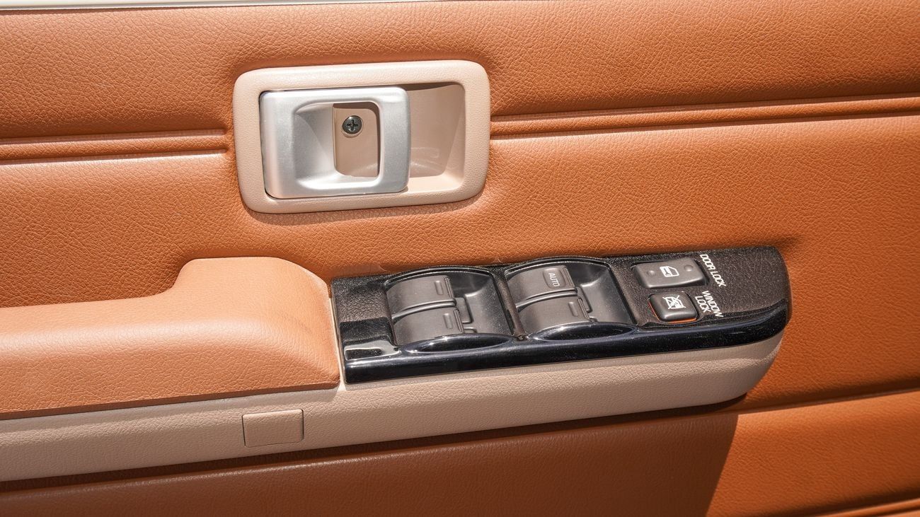 Toyota Land Cruiser 70 4.0L V6