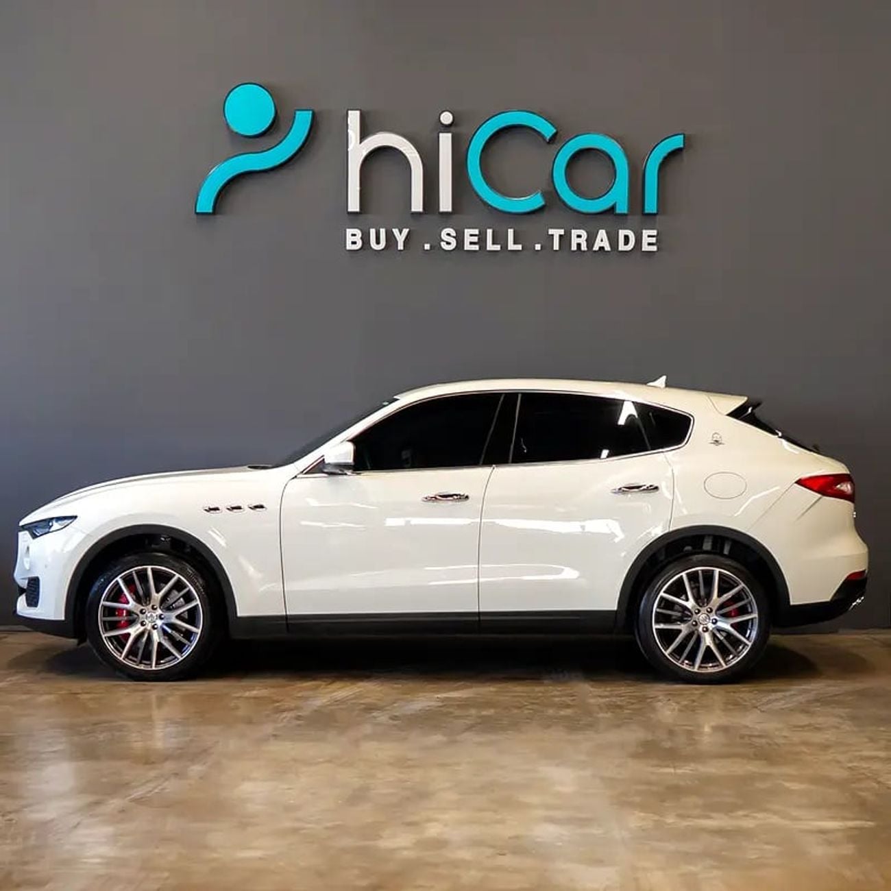 Maserati Levante 2,586 pm • 0% Downpayment • • 1 Year Warranty