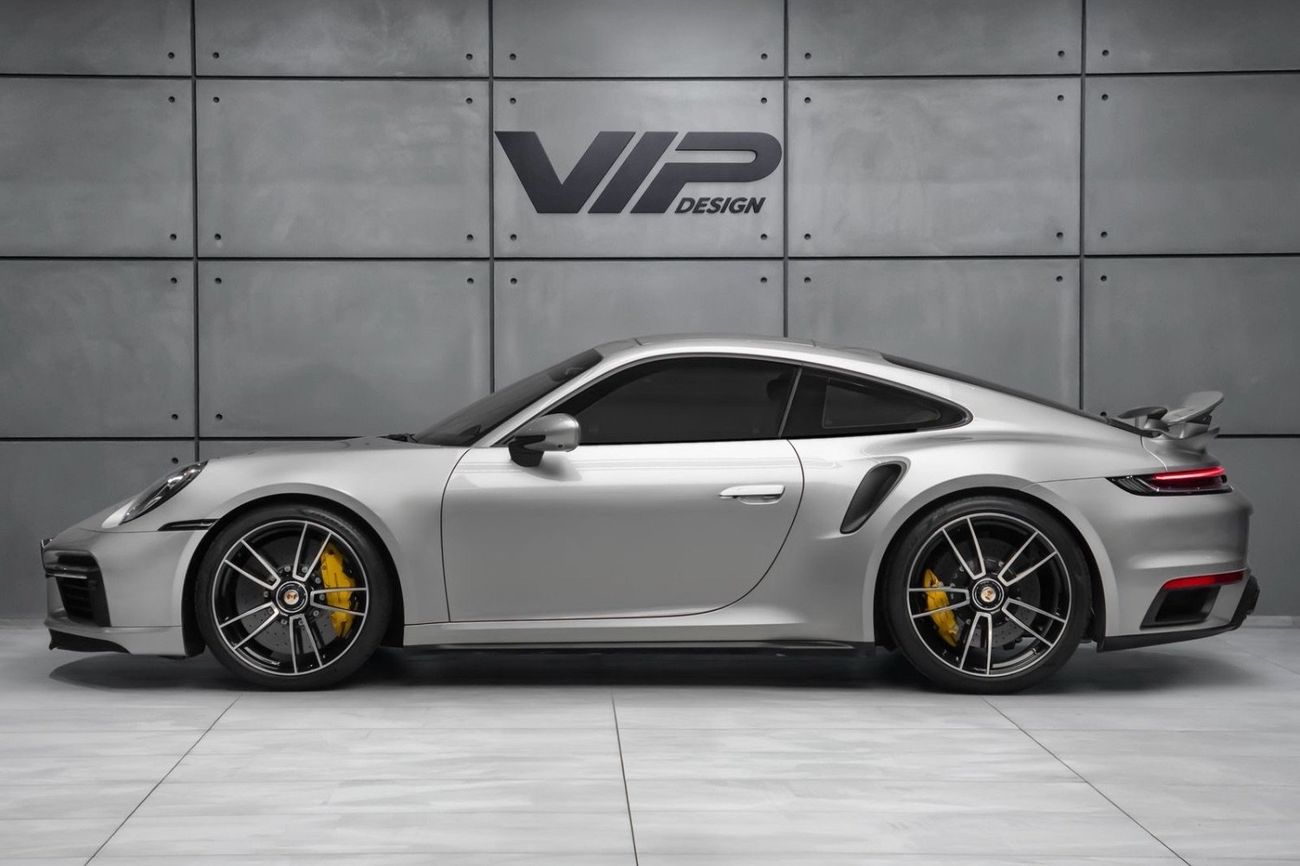 بورش 911 Turbo S 3.8L (640 HP) Coupe