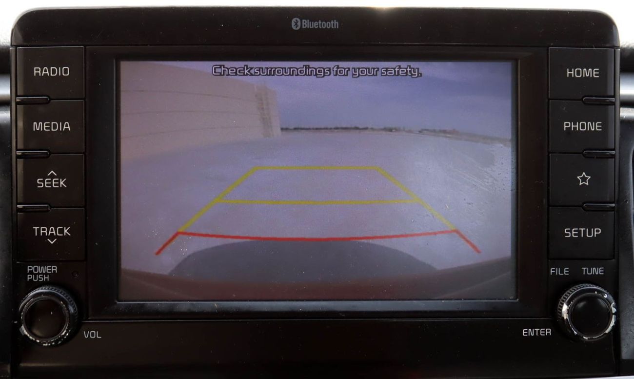 Kia Rio EX 1.4L (107 HP) Hatchback Kia Rio 1.4L 2020 GCC accident-free in excellent condition 683 P.M