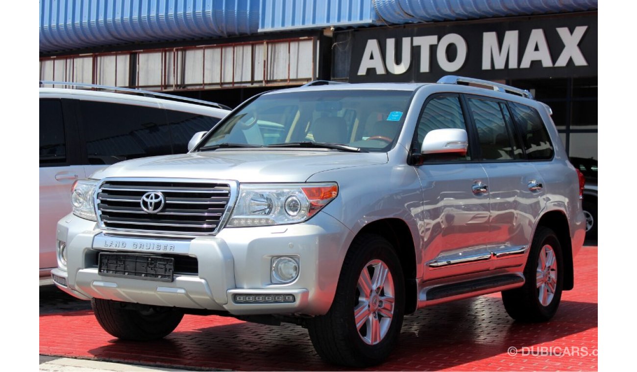 Toyota Land Cruiser (2015) GXR V8 4.6, GCC , AL FUTTAIM