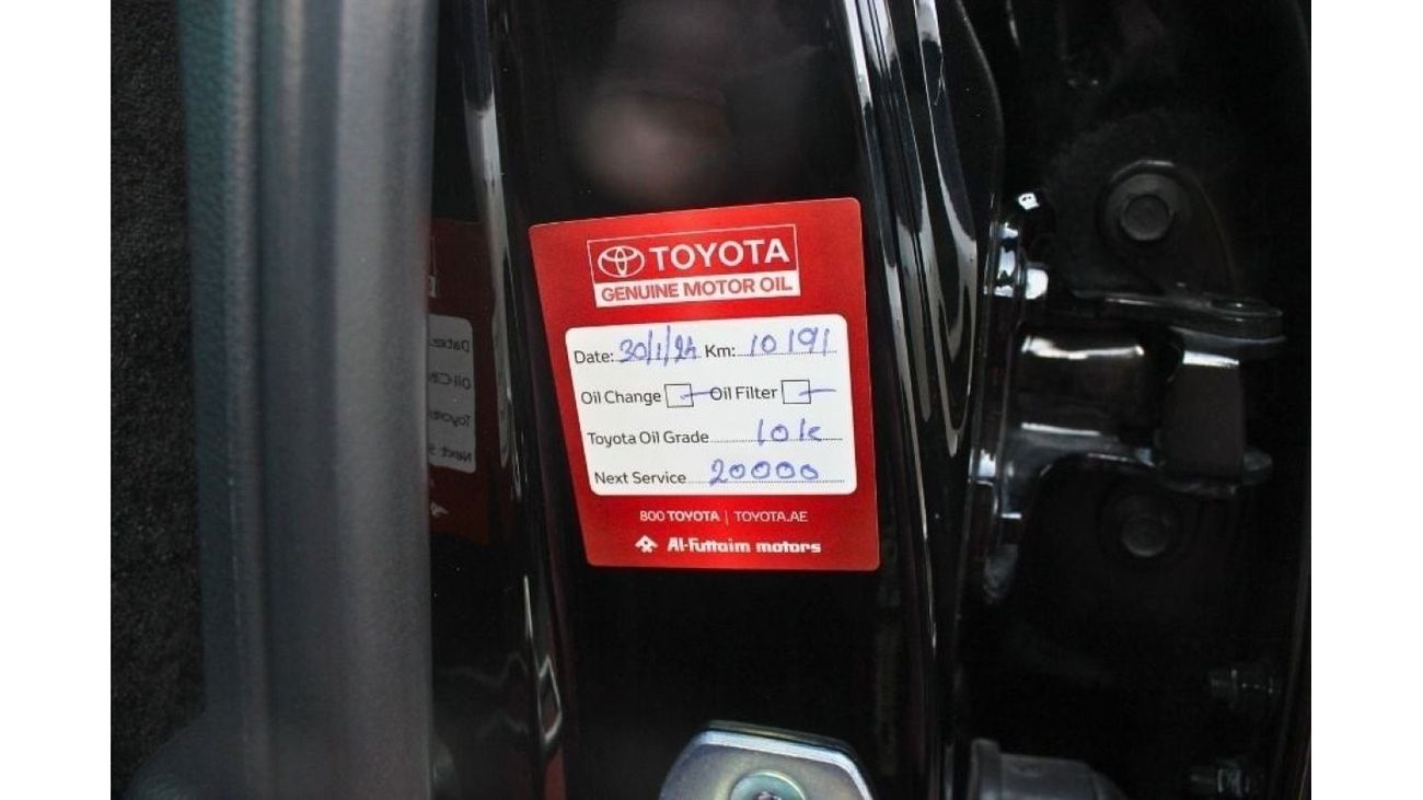 تويوتا لاند كروزر V6 4.0L, Mid Option Convert To GR Sport ,GCC