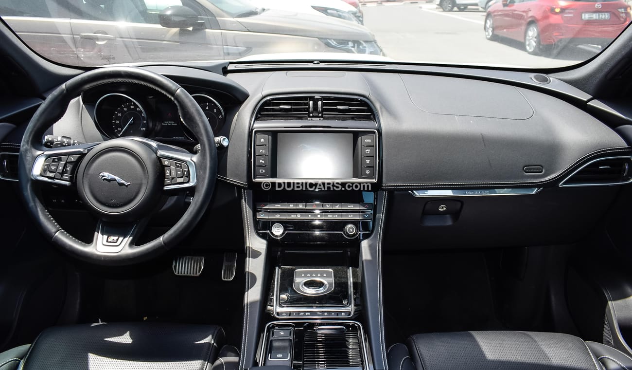 Jaguar F Pace 35t AWD R Sport 2017