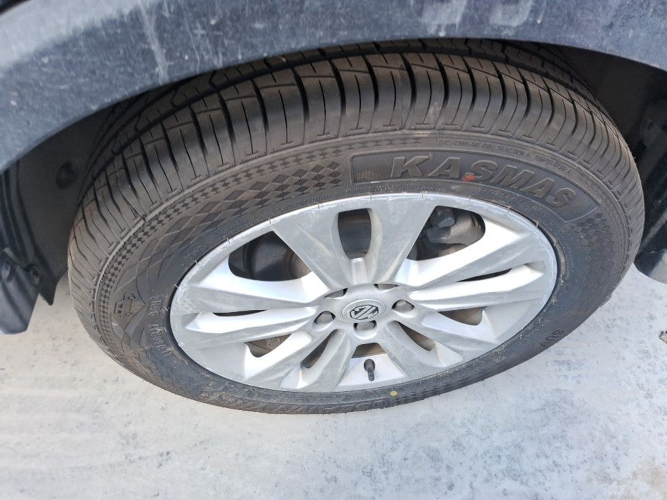 MG RX5 1.5T STD STD 2 | Zero Down Payment | Home Test Drive