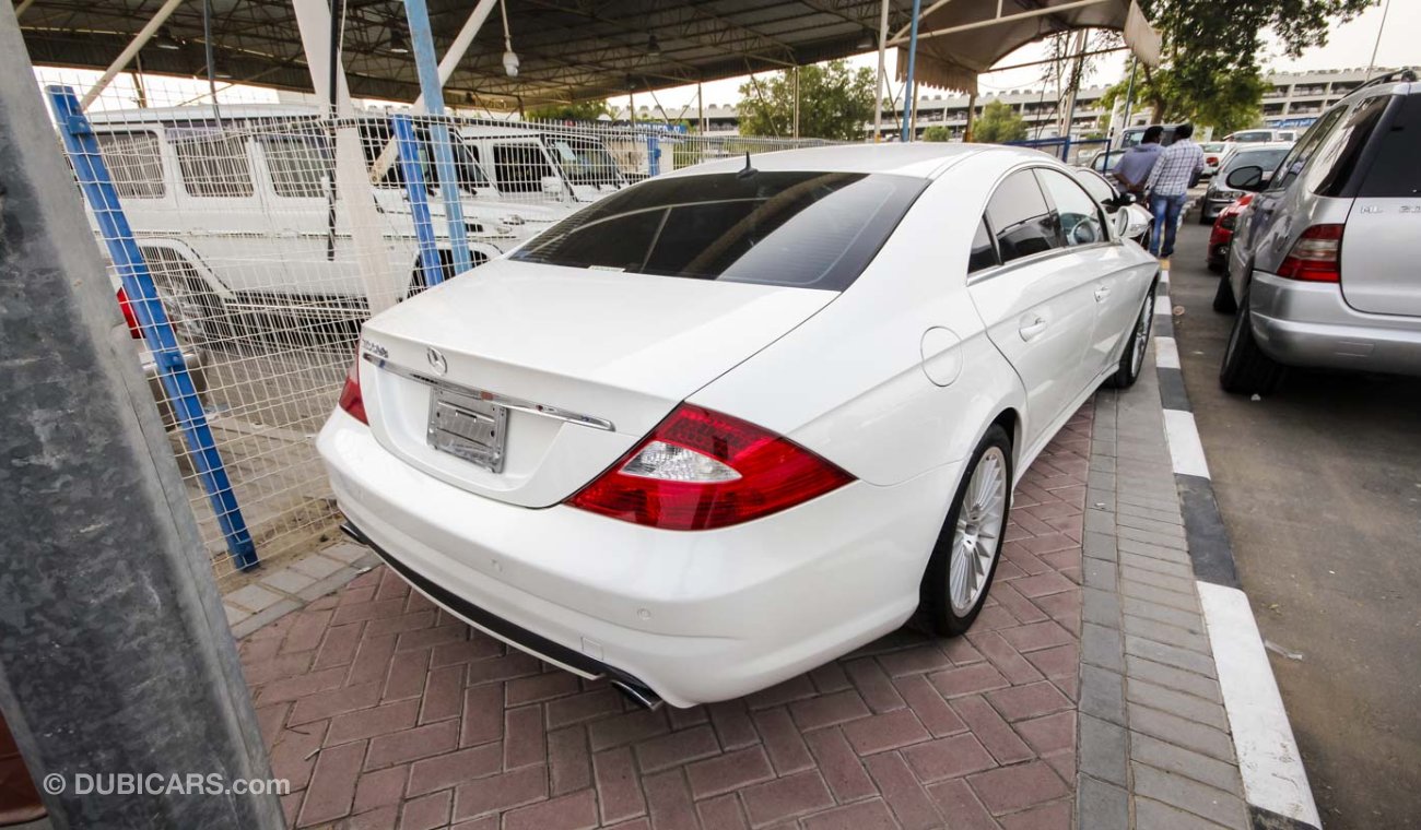 مرسيدس بنز CLS 500