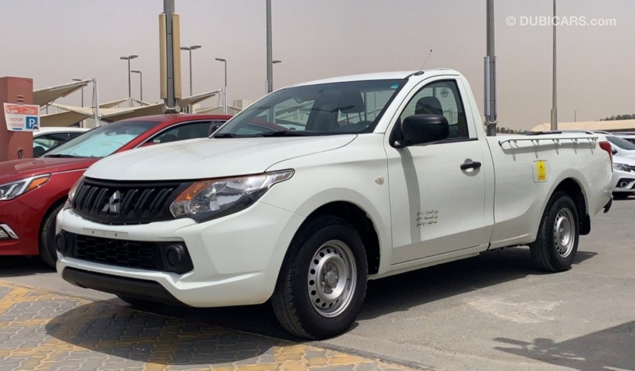 Mitsubishi L200 2018 4x2 Ref#224