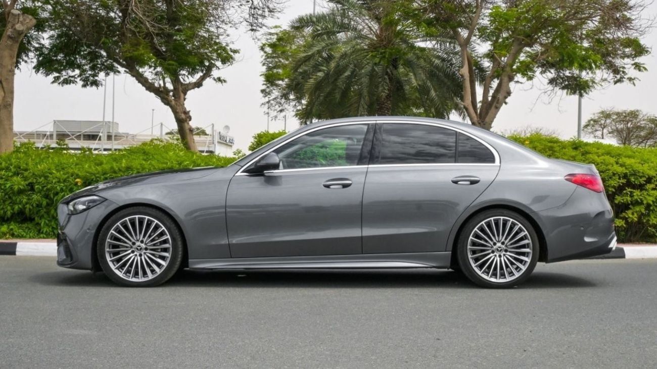 مرسيدس بنز C 300 Std Perfect Condition | Mercedes-Benz C300 2.0L | Panorama 360 degree cameras, With Warranty  | 2022