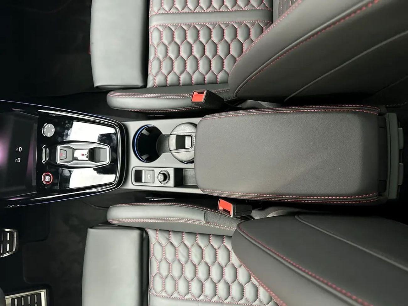 Audi RS3 Sportback 400hp (Ref# 04534)