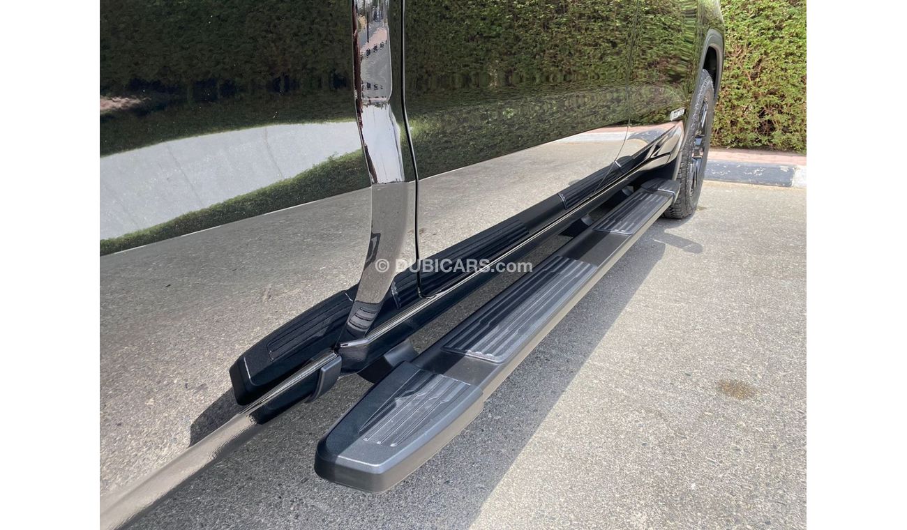 GMC Sierra X31 EDITION DIESEL ENGINE