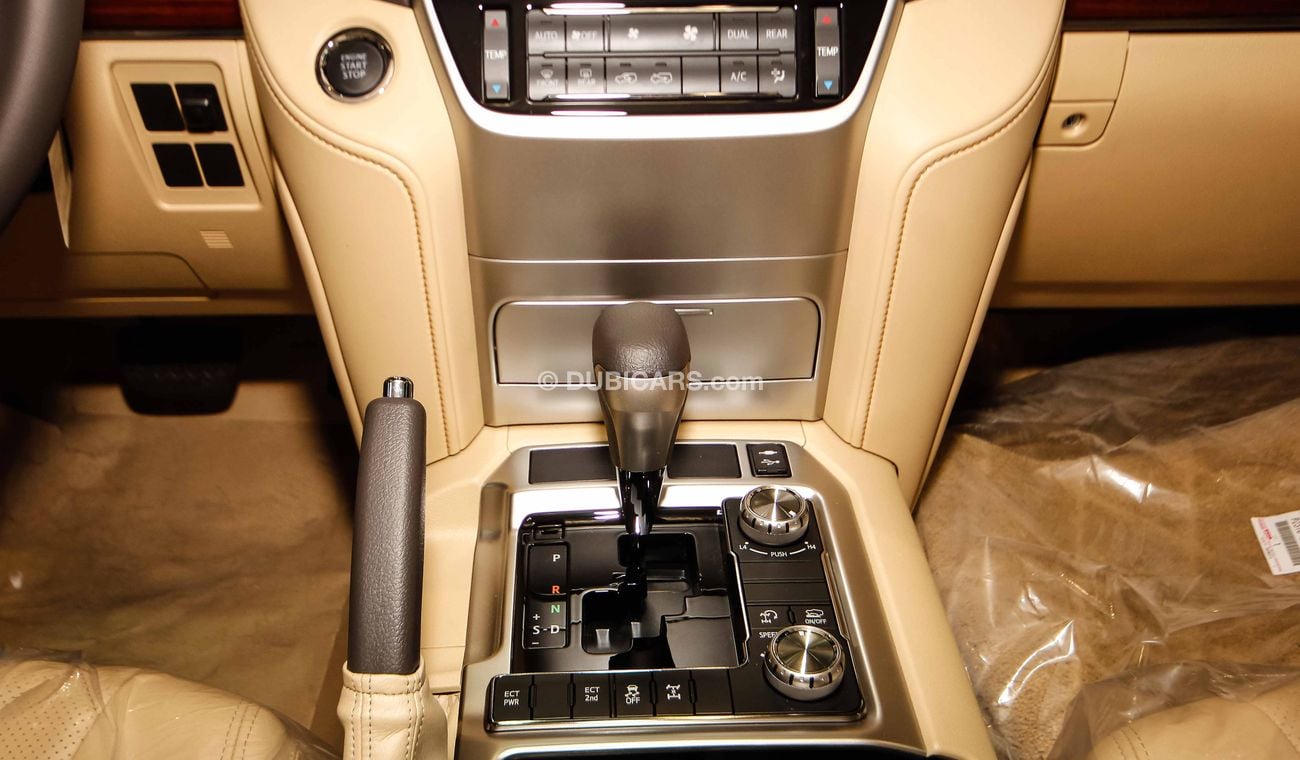 Toyota Land Cruiser GXR White Edition