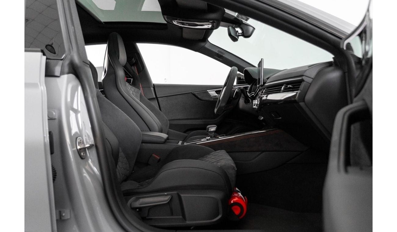 Audi RS5 Competition RS / Audi Warranty & Service