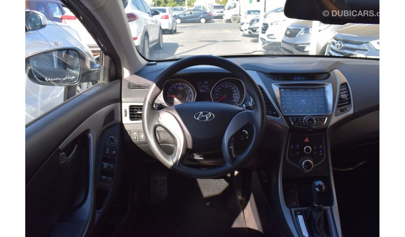Hyundai Elantra GCC 2015 WITHOUT PAINT WITHOUT ACCIDENTS