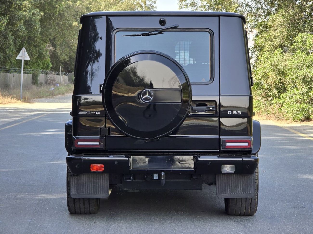 مرسيدس بنز G 63 AMG G-63 AMG 2017 GCC ORGINAL PAINT // ACCIDENT FREE // FSH // PERFECT CONDITION