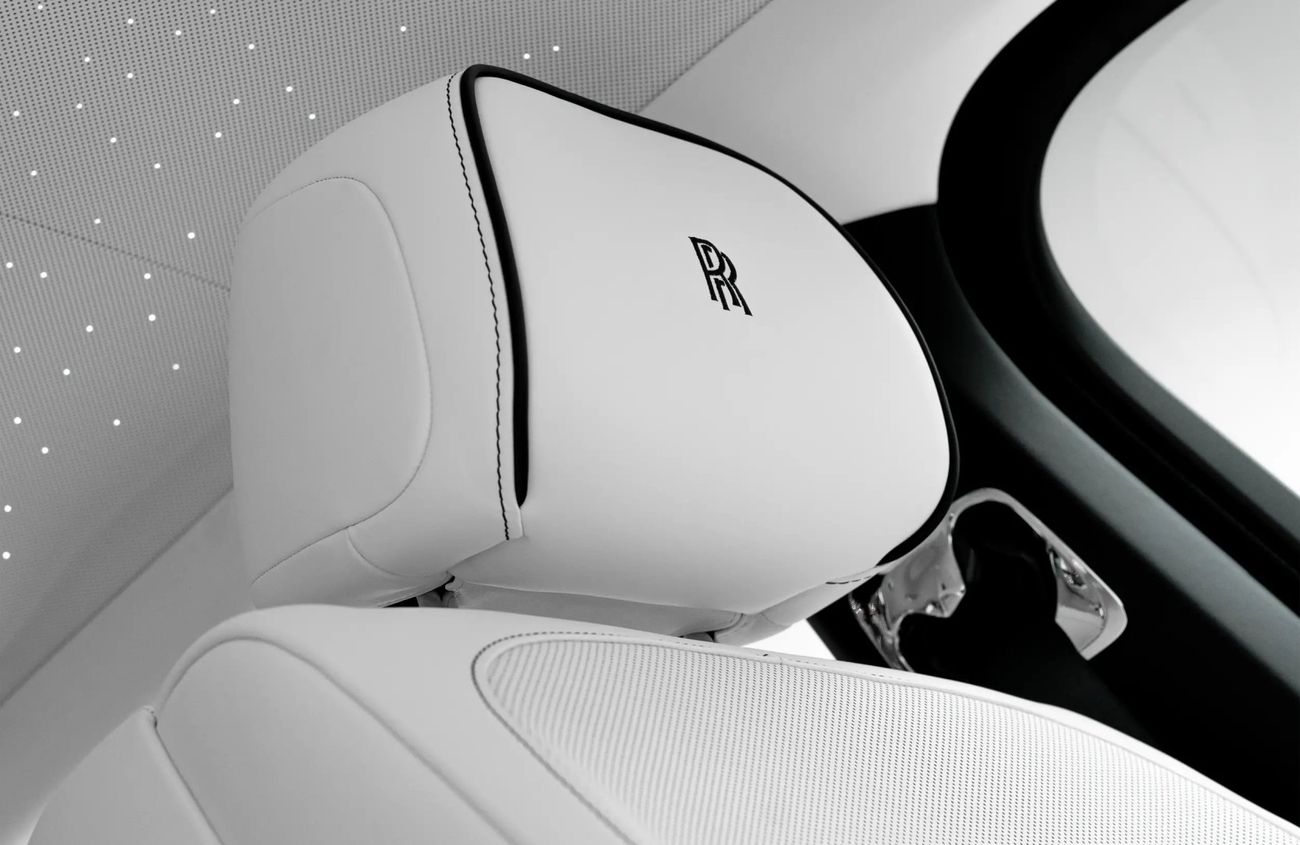 رولز رويس كولينان 6.75 L V-12 twin-turbocharged Engine | Warranty