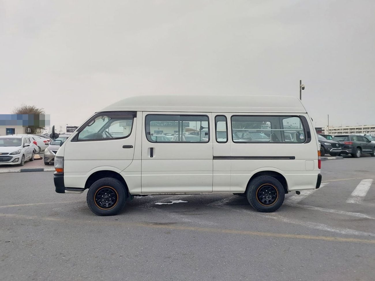 Toyota Hiace TOYOTA HIACE VAN RHD 2003 MODEL 3.0 L DIESEL MANUAL(PM03653)