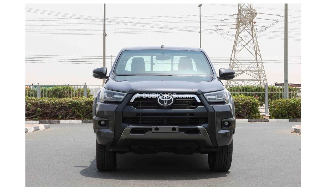 Toyota Hilux 2023 Toyota Hilux 4x4 DC 4.0 Adventure HI SR5 P A/T - Silver inside black