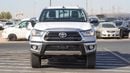 تويوتا هيلوكس 2.4L Diesel 4WD M/T