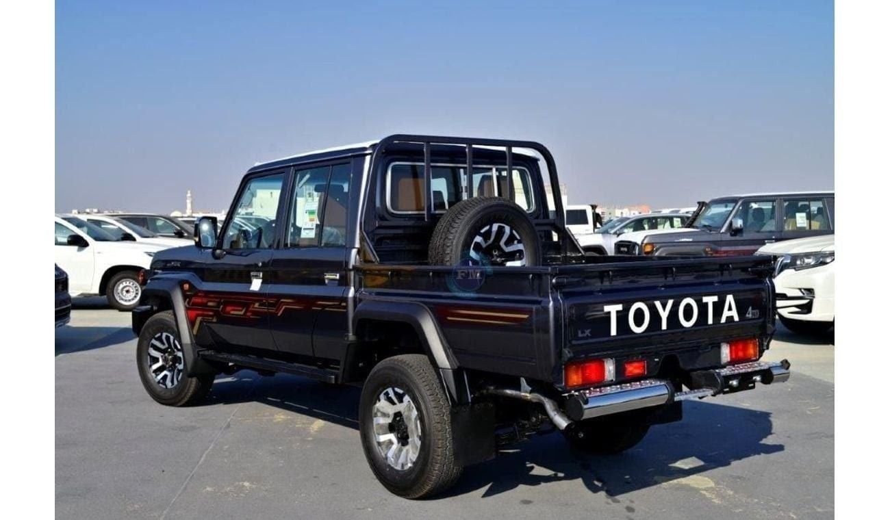 تويوتا لاند كروزر بيك آب 79 Double Cabin LX-Z 2.8L Diesel 4WD 5 Seater Automatic