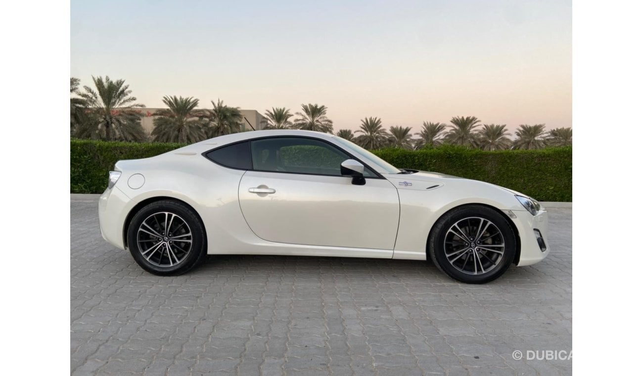 Toyota 86 Toyota 86 2013 g cc full automatic accident free