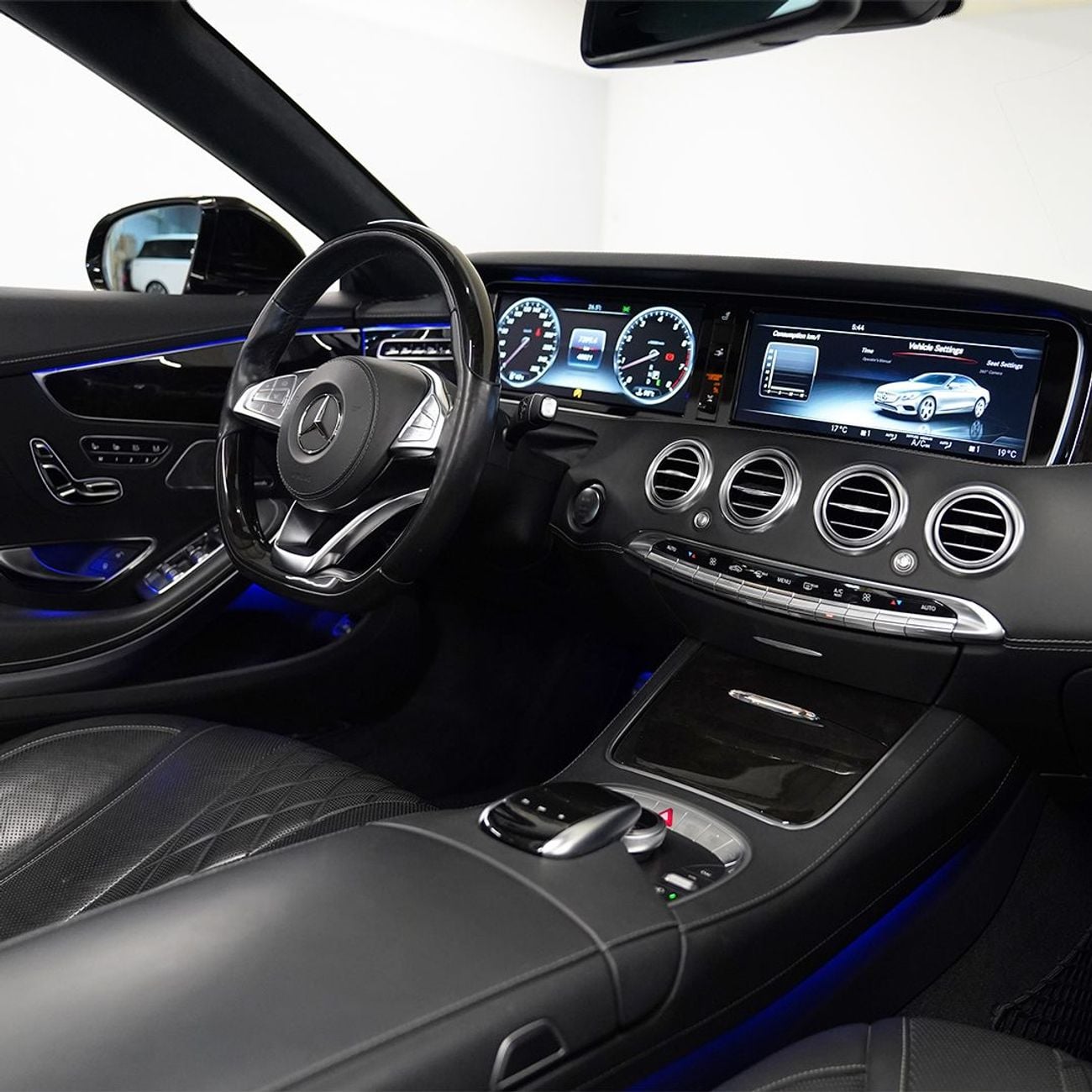 مرسيدس بنز S 550 2018 Mercedes Benz S550 Cabriolet, Warranty, 6 Button, Fully Loaded, Low Kms, 449 HP