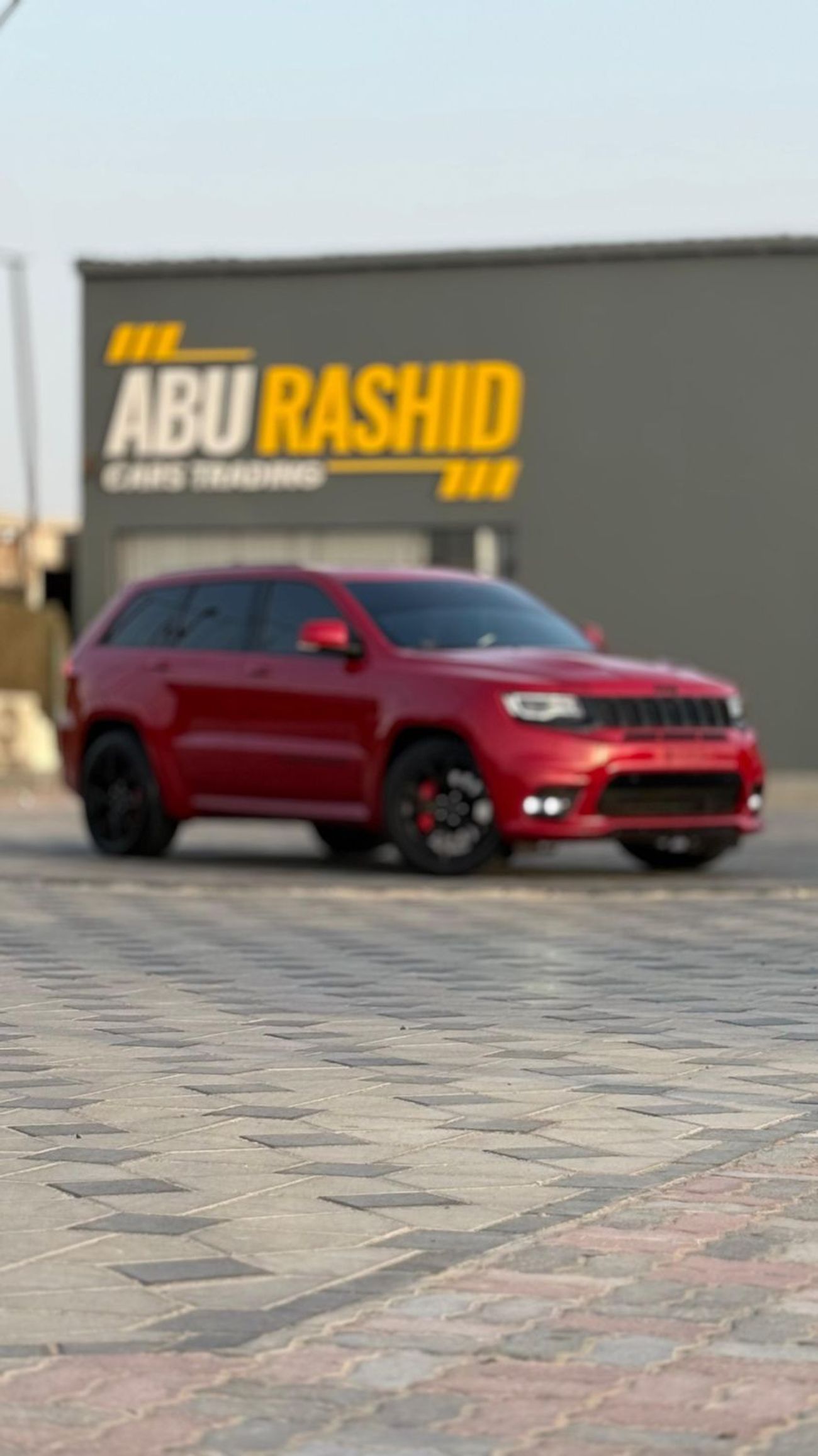 جيب جراند شيروكي SRT8 6.4L