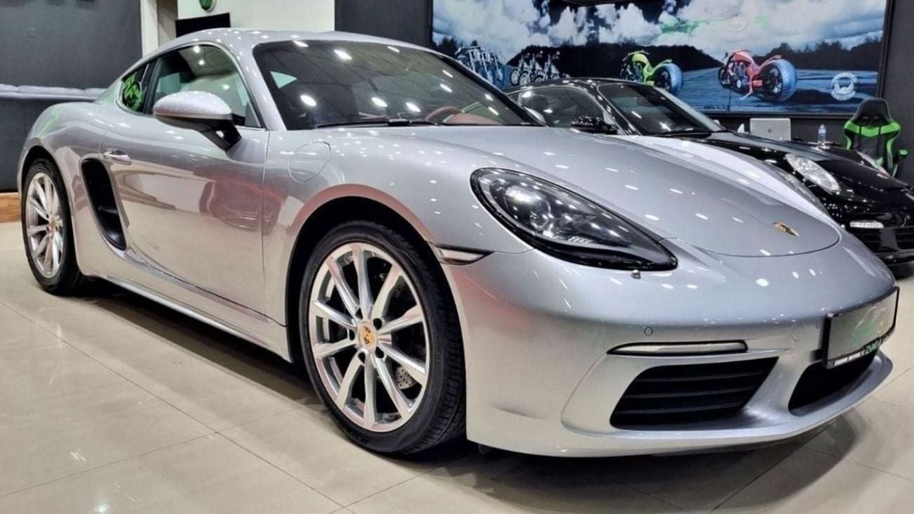 Porsche 718 Cayman STD Porsche Cayman 718 2018