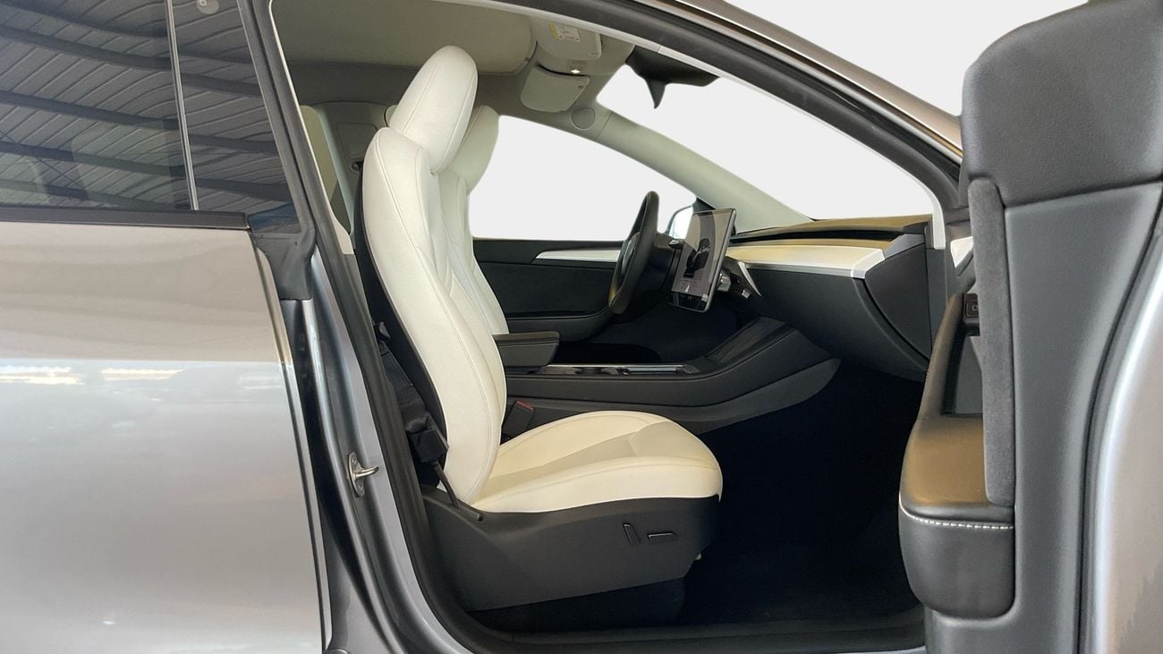 تسلا موديل Y Performance (Dual Motor) | شامل الضمان | 0 ﺪﻔﻋﺓ ﺃﻮﻟﻯ