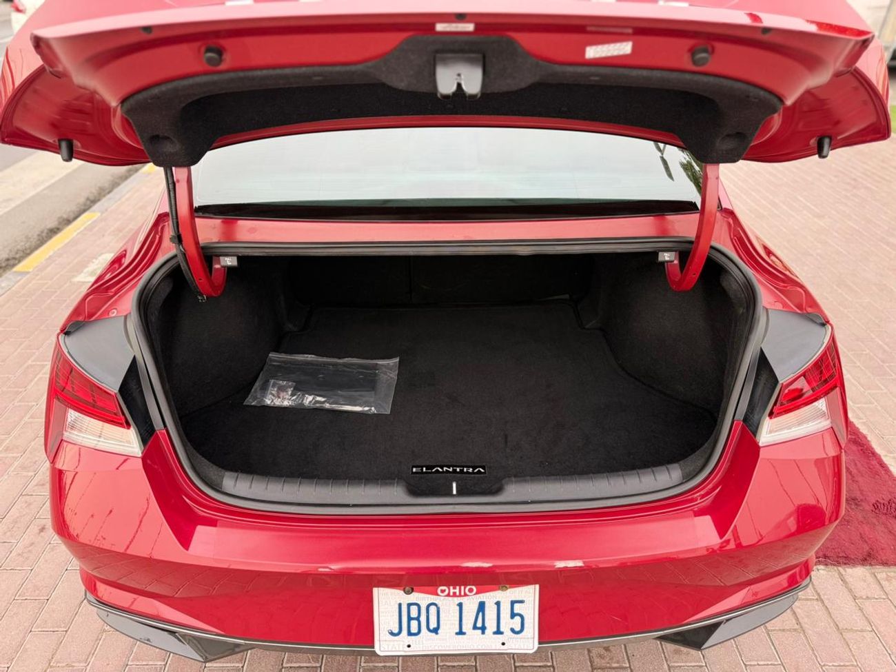 هيونداي إلانترا 2.0L Comfort