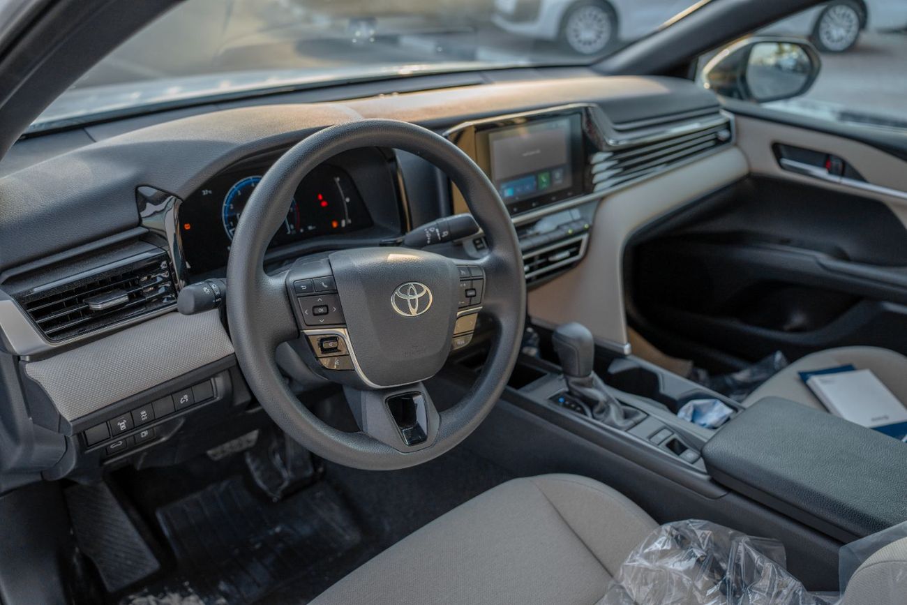 تويوتا كامري E 2.5L