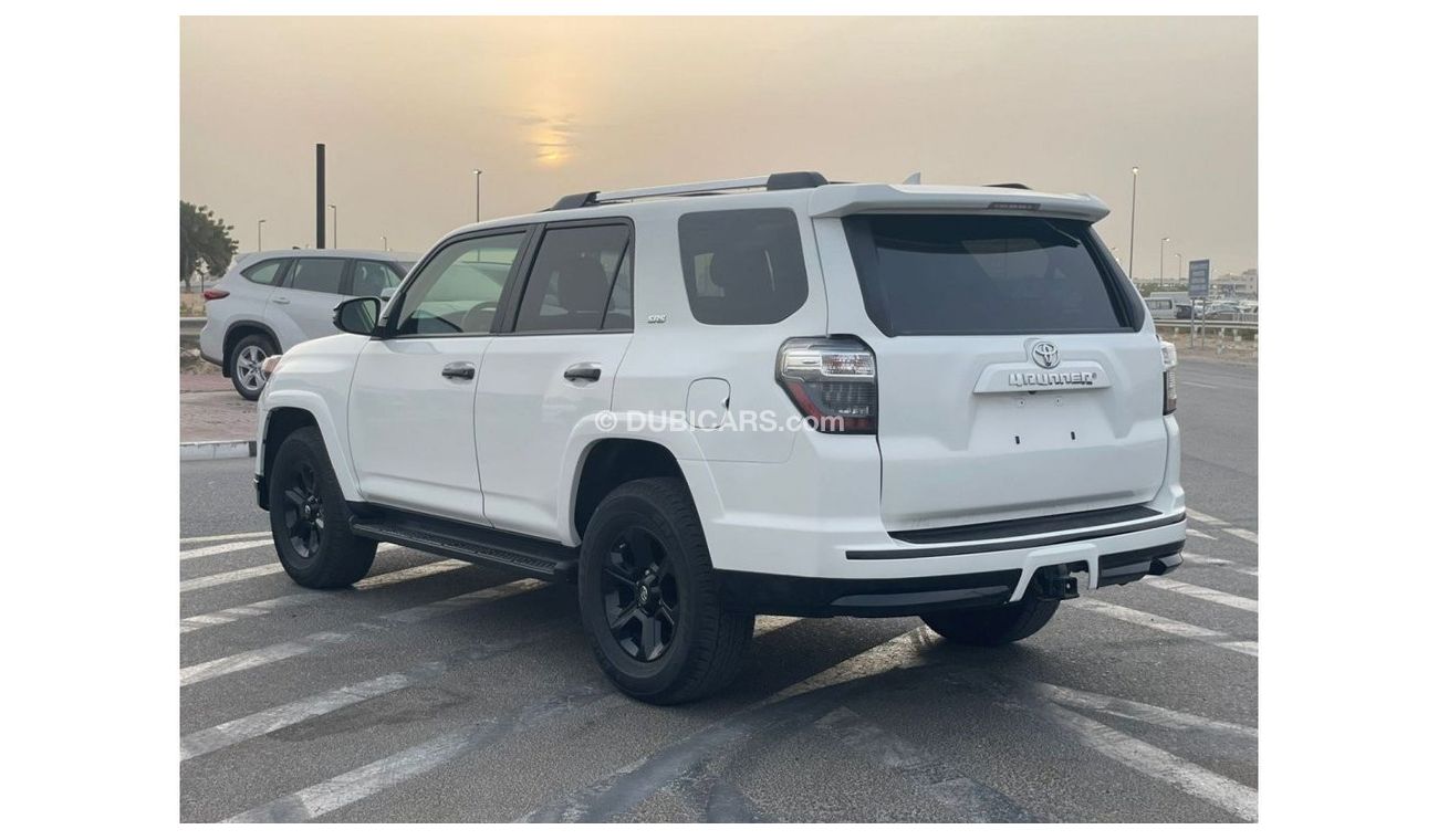 Toyota 4Runner 2021 Toyota 4Runner SR5 Premium 4x4- 4.0L v6 - 7 Seater Full Option / Export Only