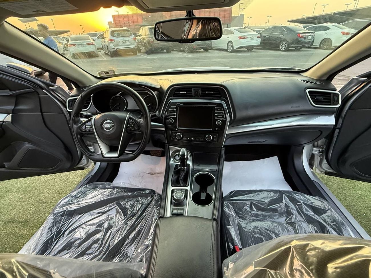 Nissan Maxima PLATINUM first owner, clean use