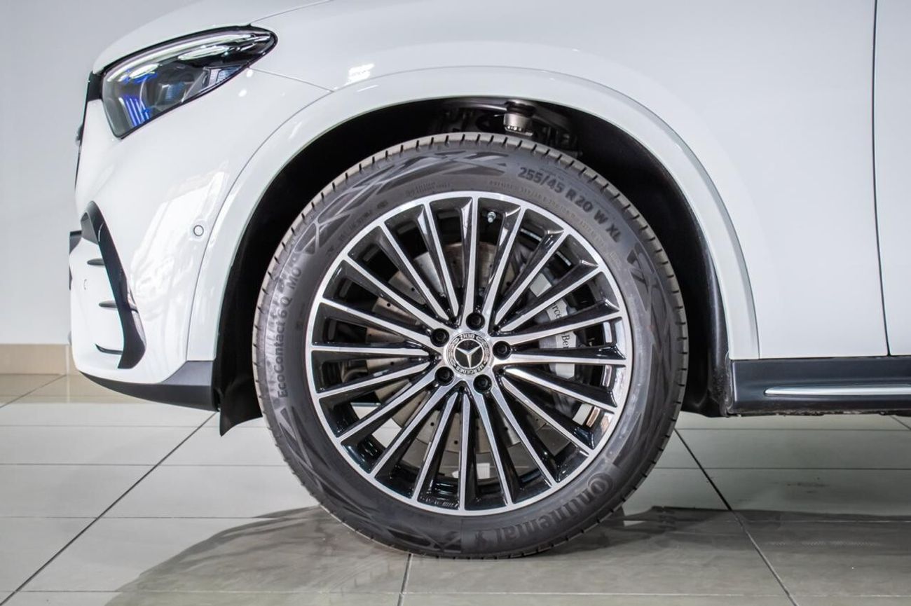 مرسيدس بنز GLC 200 COUPE - BRAND NEW