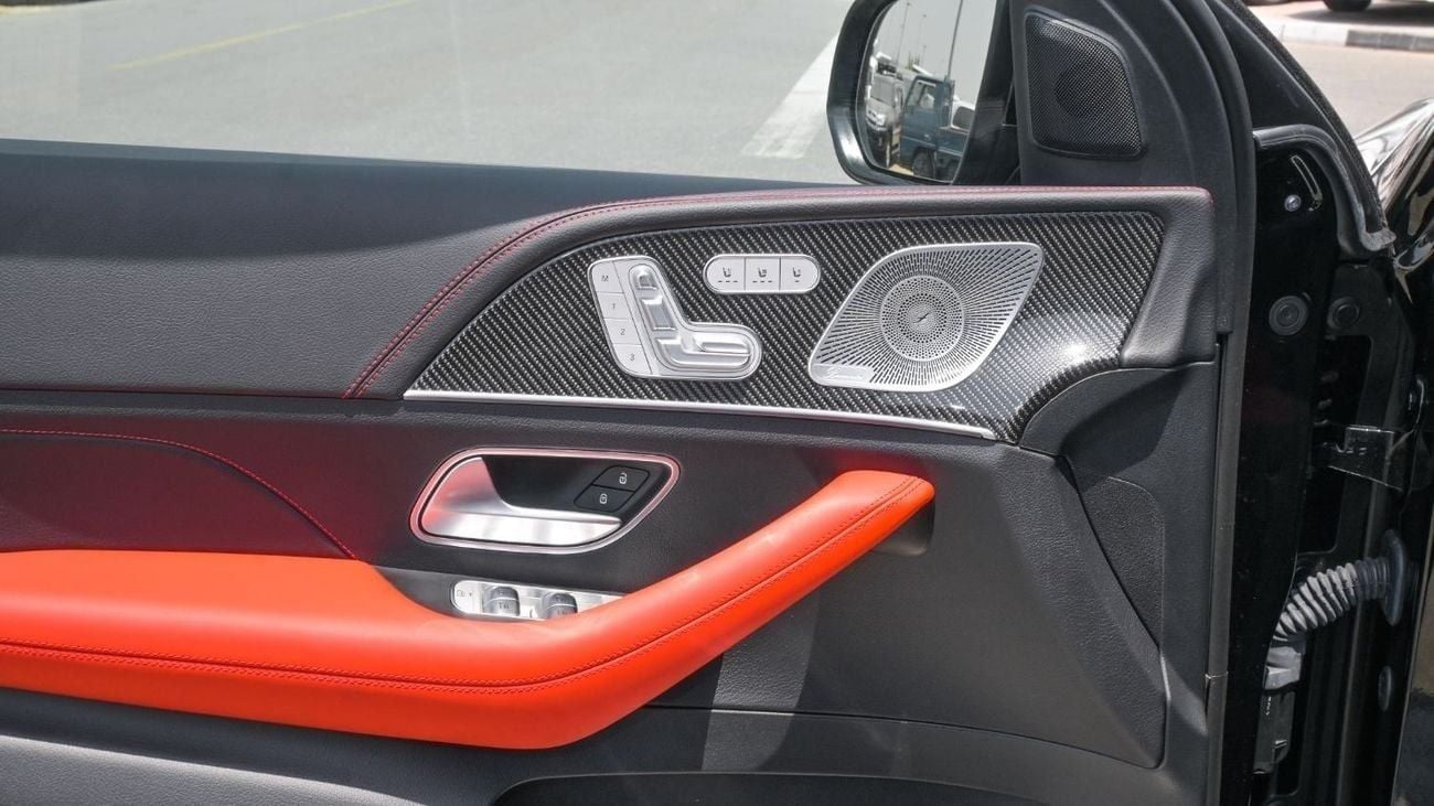 مرسيدس بنز GLE 53 Mercedes-Benz GLE53 AMG Coupe, 22" Alloy Wheels, Carbon Package, New Facelift | 4Matic+ | 2024